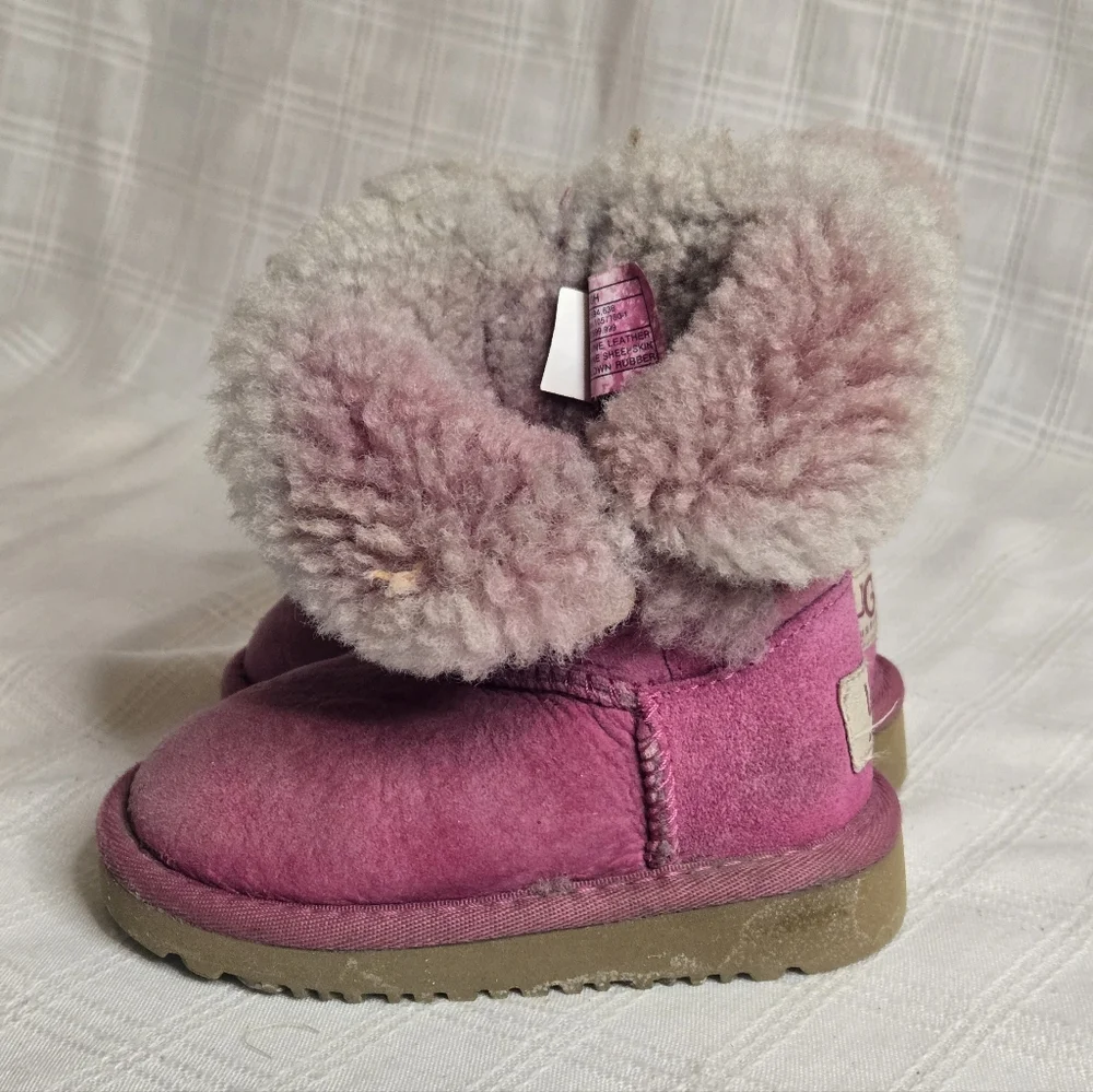 UGG Kids Bailey Button II Suede Chestnut Toddler Girls‎ Boots Size 6 Pink GUC